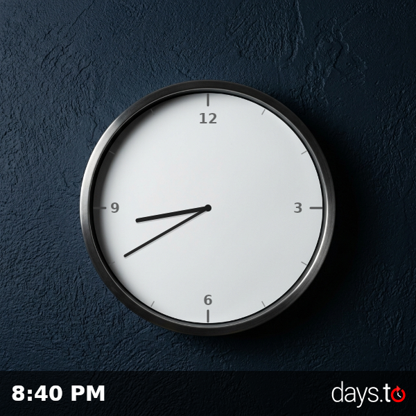 Clock showing 8:40 PM